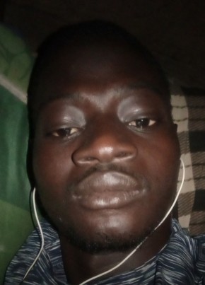 Iliyasse, 25, République de Côte d’Ivoire, Yamoussoukro