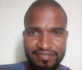 Wilmer, 38, Pitalito
