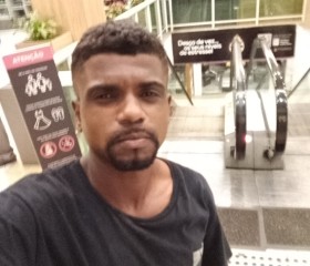 João, 20, Tres Rios