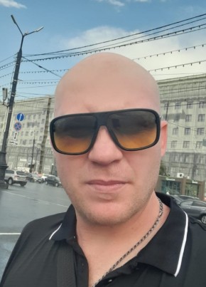 Павел из Павлодара 39 лет
