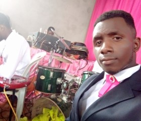 Unknown, 27, Foumbot