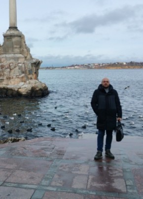Дмитрий