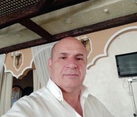 Rafael, 55, Saatli