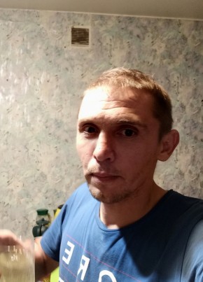 Artur Kiyashchenko, 38, Ukraine, Kiev