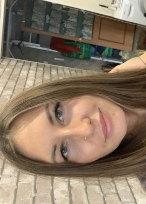 Мелисса, 33, Россия, Новосибирск