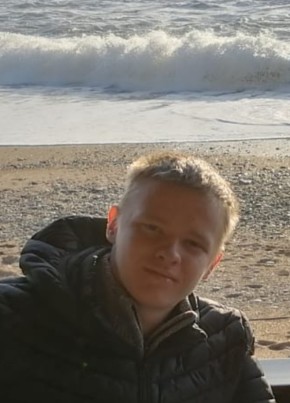 Илья, 22, Россия, Копейск