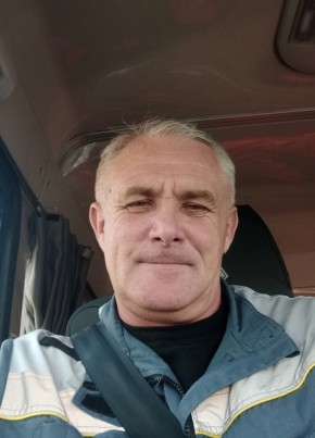Александр из Красноярска 49 лет