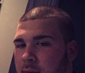 Dimitri, 28, Hendrik-Ido-Ambacht