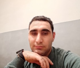 Avet Mikaelyan, 30, Yerevan