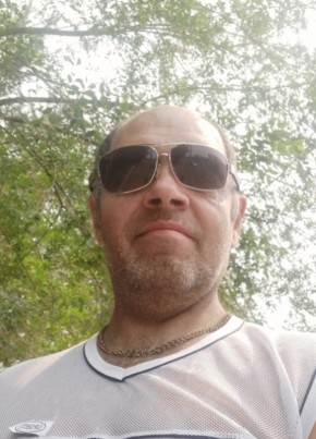 Дмитрий из Красноярска 49 лет