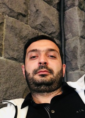 Artur, 39, Россия, Санкт-Петербург