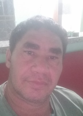 Fravio из Governador Valadares 52 года