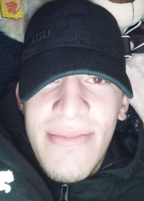 Влад из Краснодара 23 года
