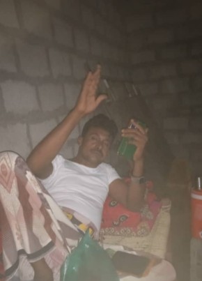 حسن عبدالله, 18, الجمهورية اليمنية, صنعاء