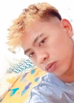 AHMAD из Djakarta 20 лет