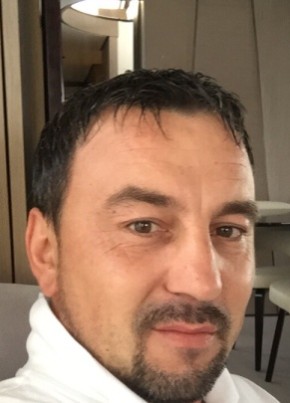Vitaliy, 46, République Française, Nice