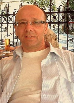 Valer, 58, A Magyar Népköztársaság, Budapest
