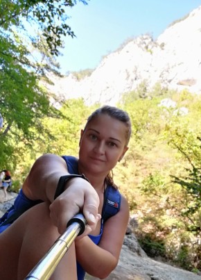 Елена, 37, Россия, Саки