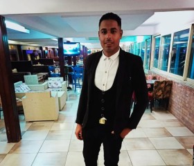 plal tito, 27, Cairo
