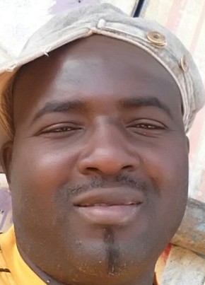 raphael julio, 41, Republic of Cameroon, Yaoundé