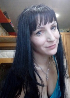 Анна, 41, Россия, Тихвин