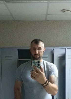 Константин из Фирово 43 года