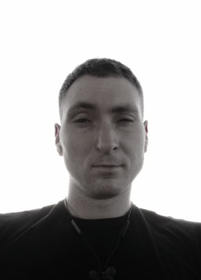 Илья из Биробиджана 27 лет