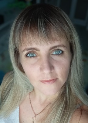 Лариса, 40, Россия, Сергач