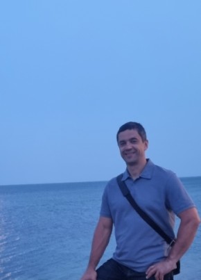Євген из Киева 52 года