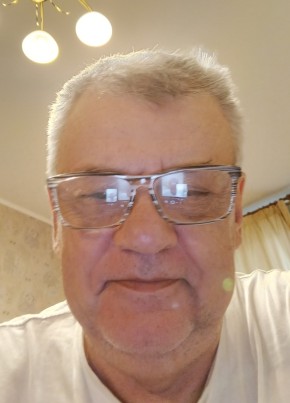 Олег, 61, Россия, Москва