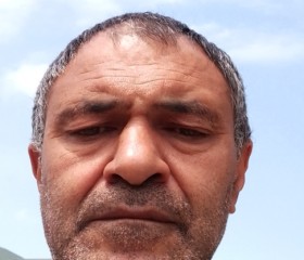Valekh, 48, Baku