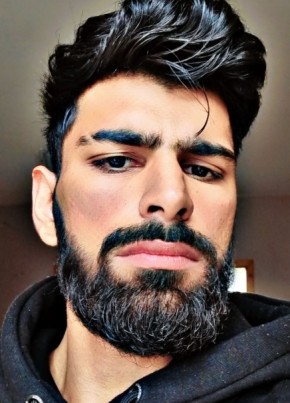 Kingkhan из Manchester 23 года