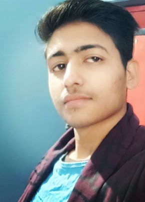 Kumar Abhijeet, 22, India, Bhāgalpur