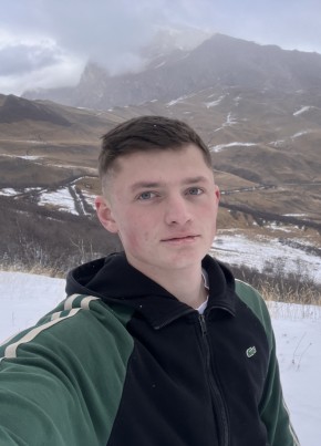 Marat из Владикавказа 21 год