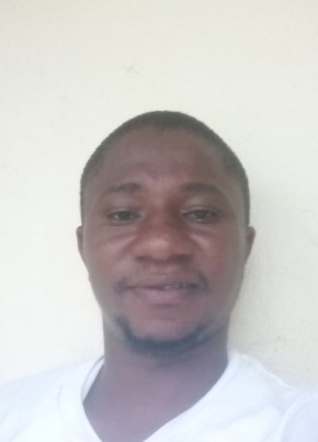 Isaiah, 35, Sierra Leone, Freetown