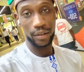 fffgggg, 25 лет, Abidjan