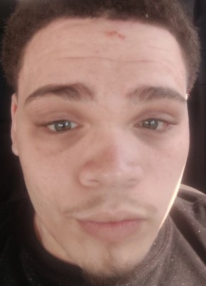 damian из Carrollwood 19 лет