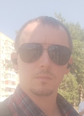 Иван из Краснодара 37 лет