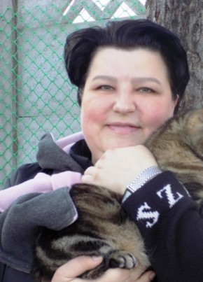 Лора, 53, Россия, Санкт-Петербург