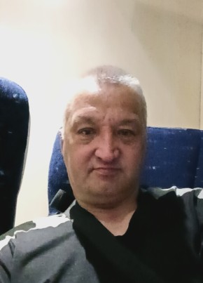 Сергей из Ноглики 54 года