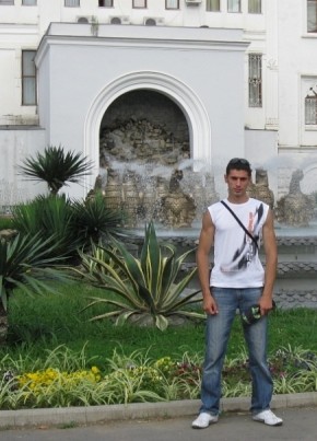 Sergey, 33, Russia, Kursk