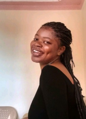 Rachel из Kampala 27 лет