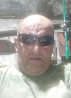 Эльдар из Махачкалы 43 года