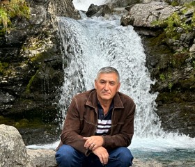 Arseniy, 54, Yekaterinburg