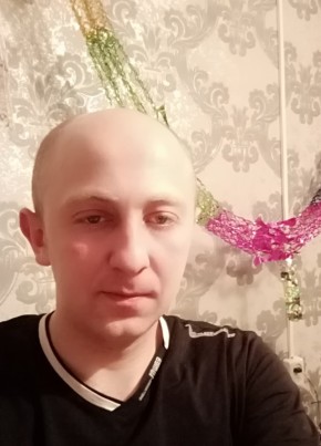 Павел, 30, Россия, Сергач