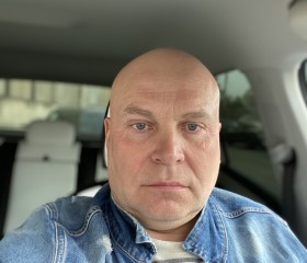 Sergey, 49, Saint Petersburg