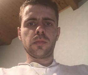 Voab, 32, Les Sorinieres