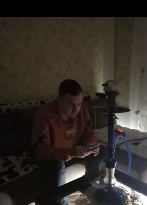 Artem, 24, Ukraine, Berdyansk