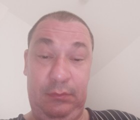 Ivica, 50, Munich