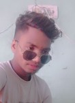 Gulshan Kumar, 18  , Bangaon (Bihar)